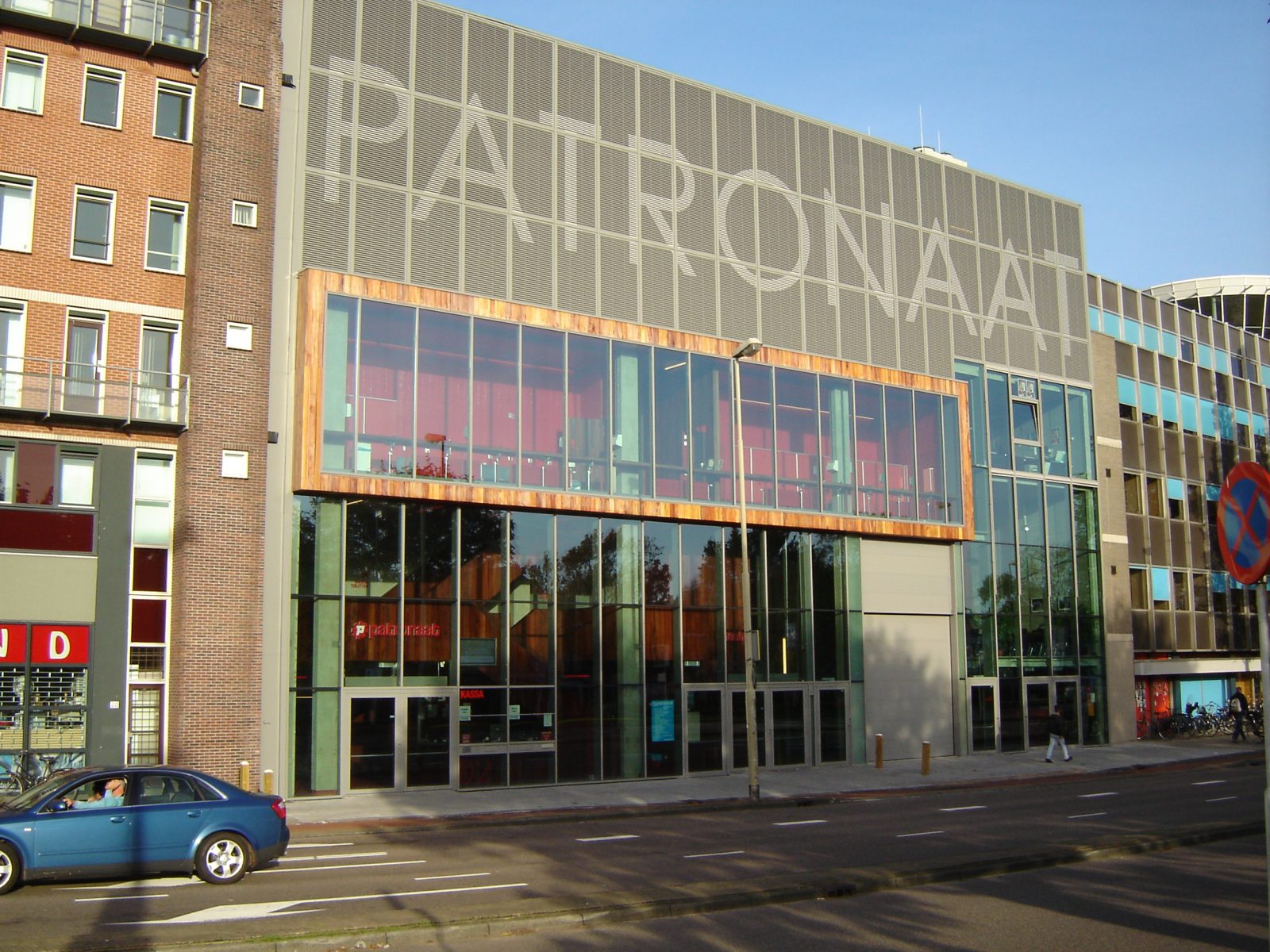 Außergewöhnlich hohe leistung - dämpfung von 67dB - fertig in einem Fassadensystem - getestet