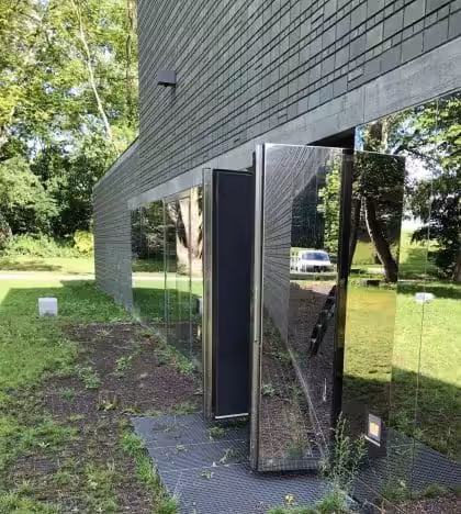 Blastproof special double leaf hinged doors