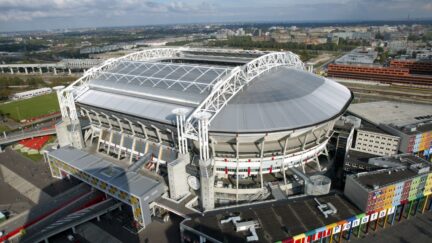 Feuerhemmende Tore nach europäischen Normen, logistische Brandschutztore