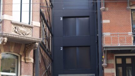 Sektionaltore - LKW-Aufzug - akustische Leistung